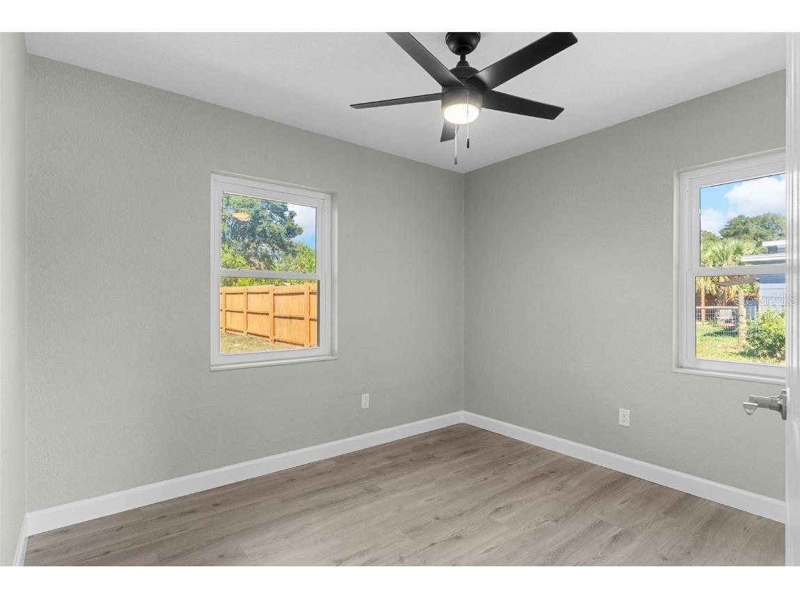 801 63rd Avenue S Saint Petersburg FL 33705 TB8438188 image18