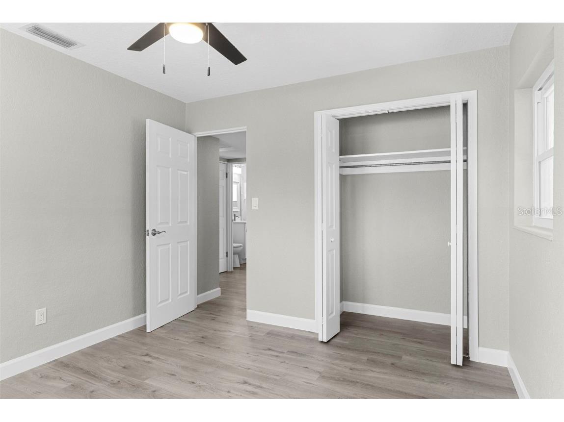 801 63rd Avenue S Saint Petersburg FL 33705 TB8438188 image22