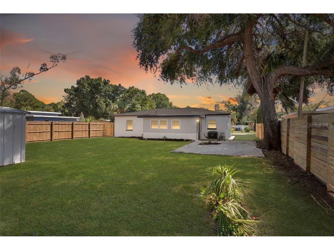 801 63rd Avenue S Saint Petersburg FL 33705 TB8438188 image23