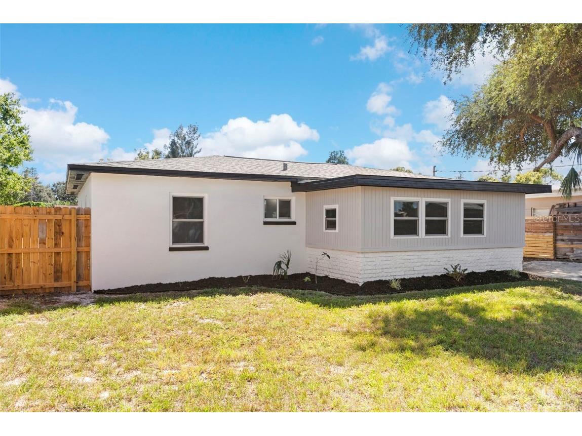 801 63rd Avenue S Saint Petersburg FL 33705 TB8438188 image27