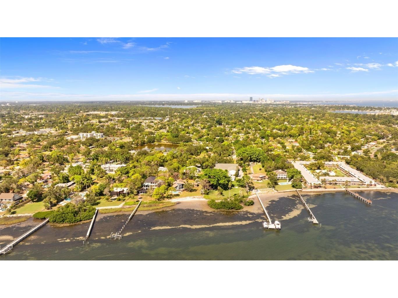 801 63rd Avenue S Saint Petersburg FL 33705 TB8438188 image31