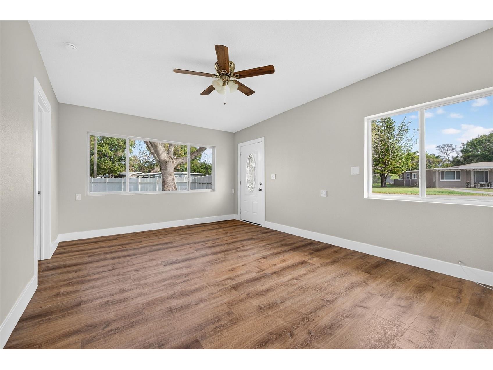 801 67th Street S Saint Petersburg FL 33707 TB8489856 image10