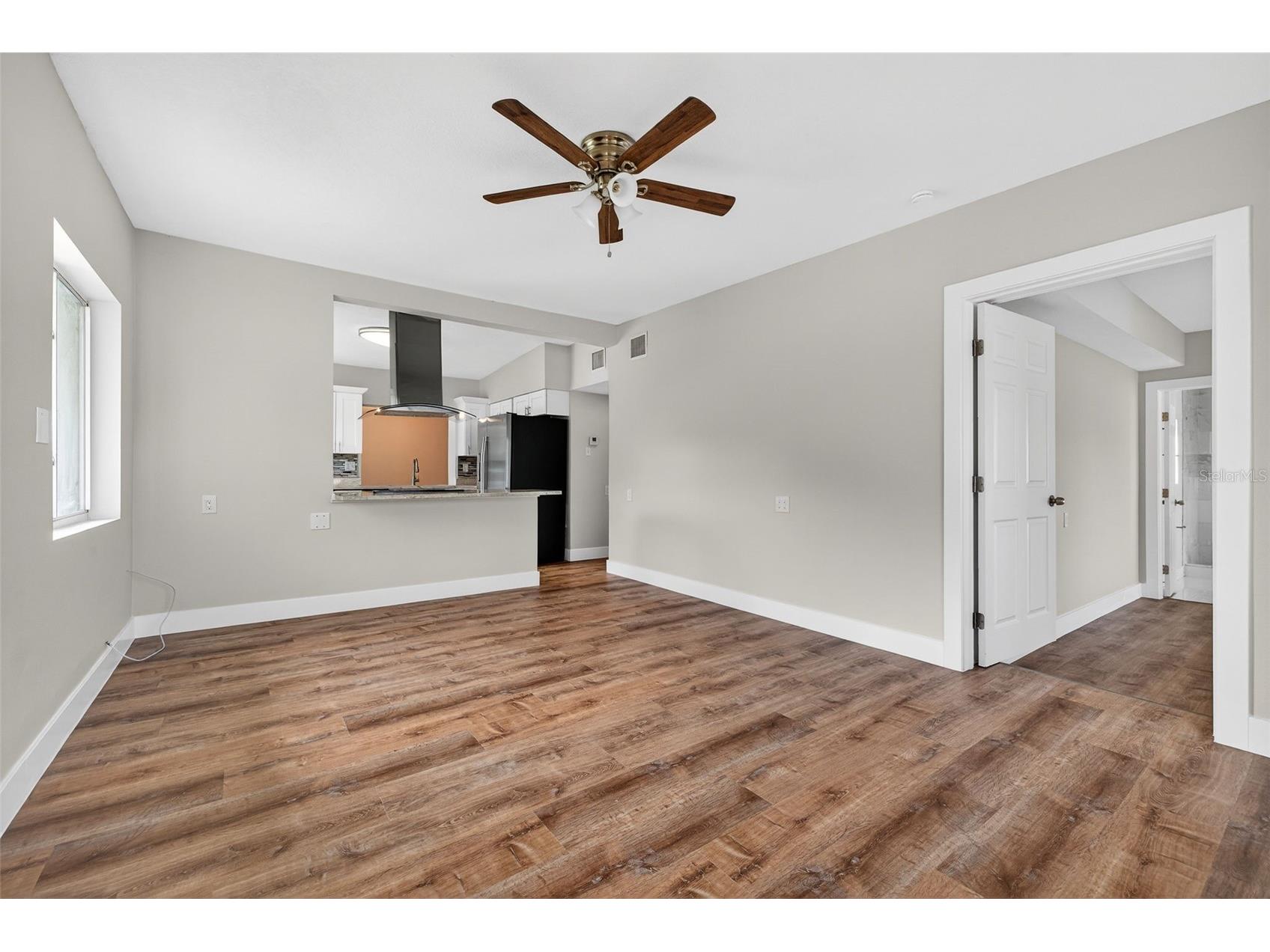 801 67th Street S Saint Petersburg FL 33707 TB8489856 image11