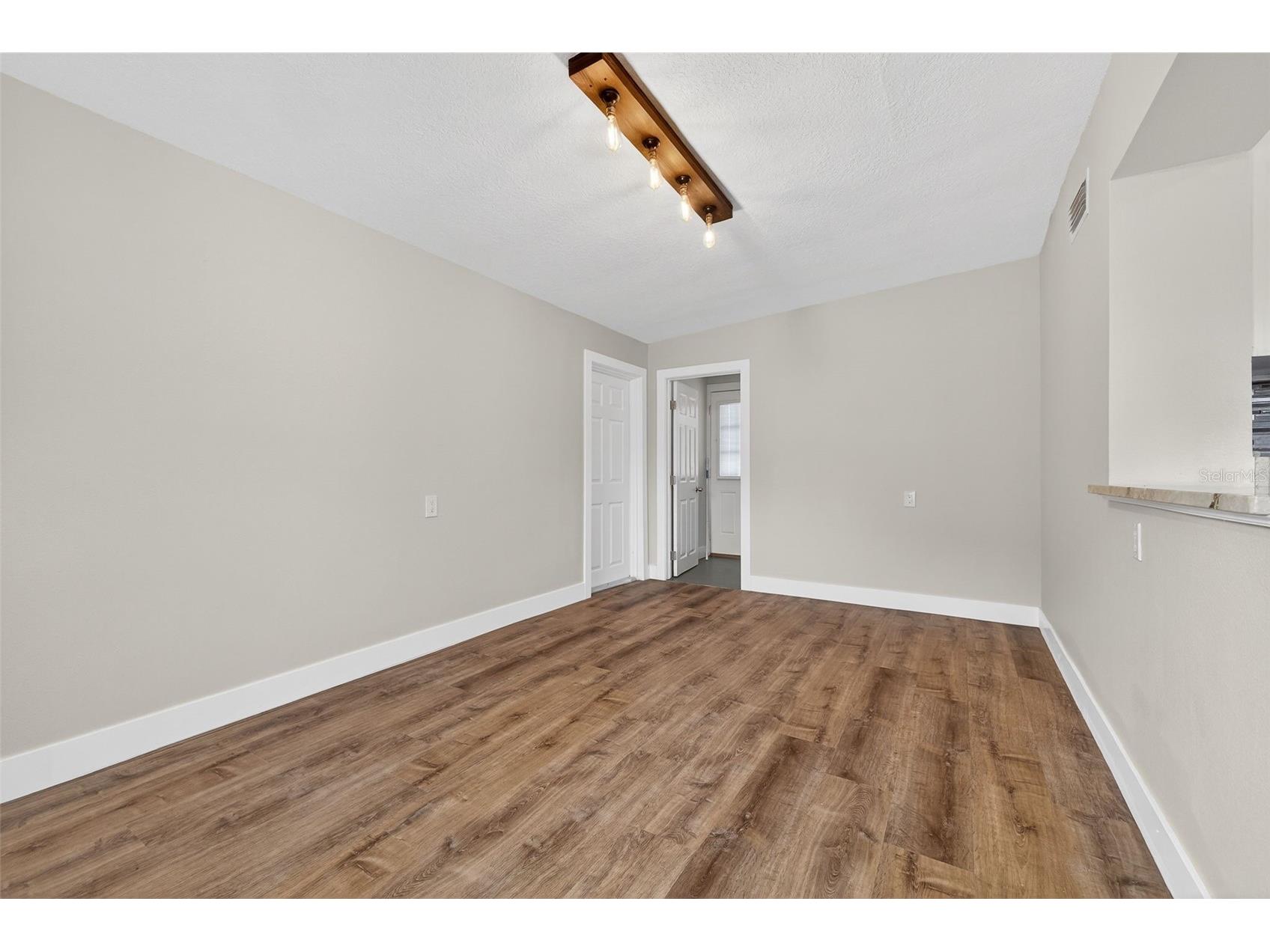 801 67th Street S Saint Petersburg FL 33707 TB8489856 image21