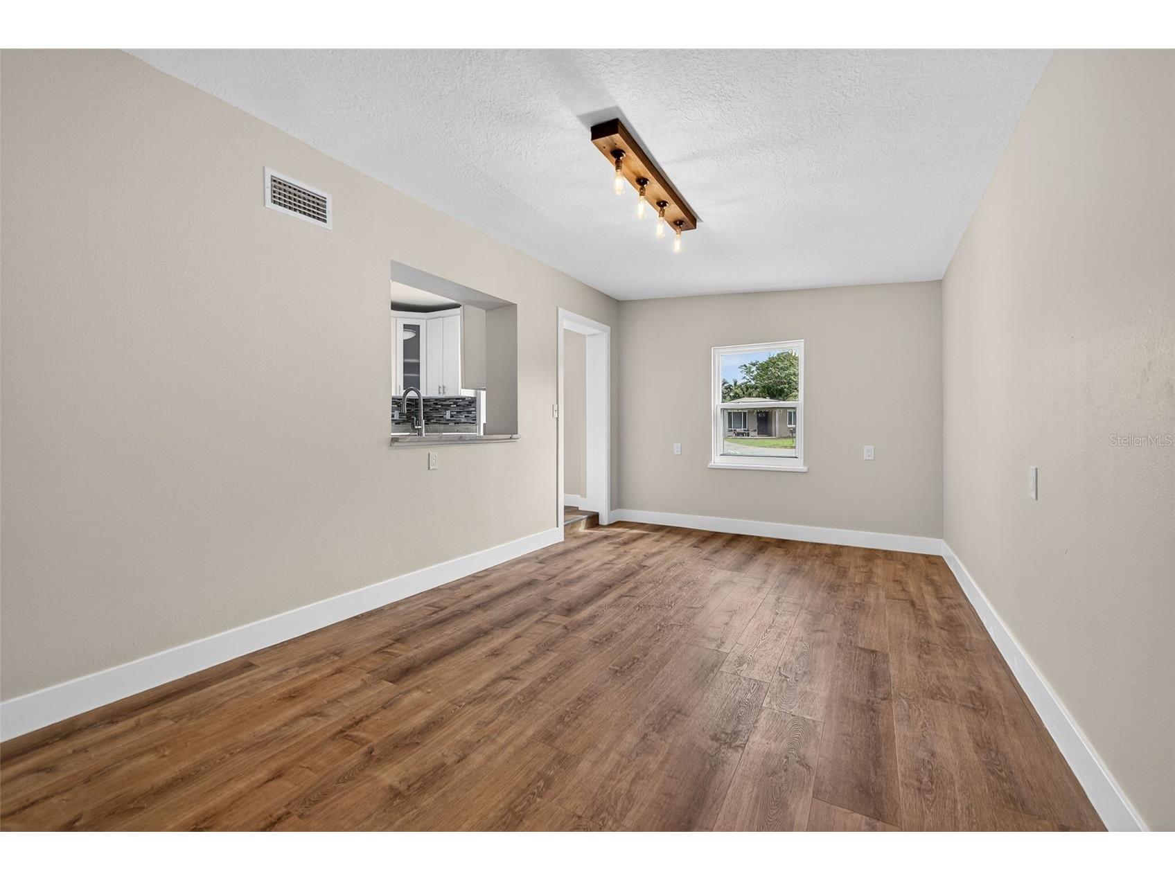 801 67th Street S Saint Petersburg FL 33707 TB8489856 image22