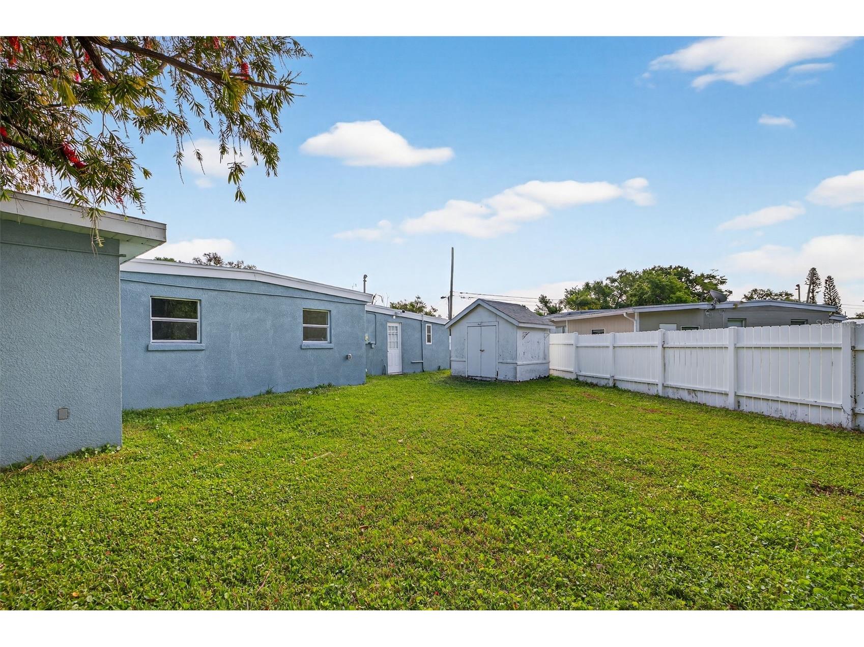 801 67th Street S Saint Petersburg FL 33707 TB8489856 image27