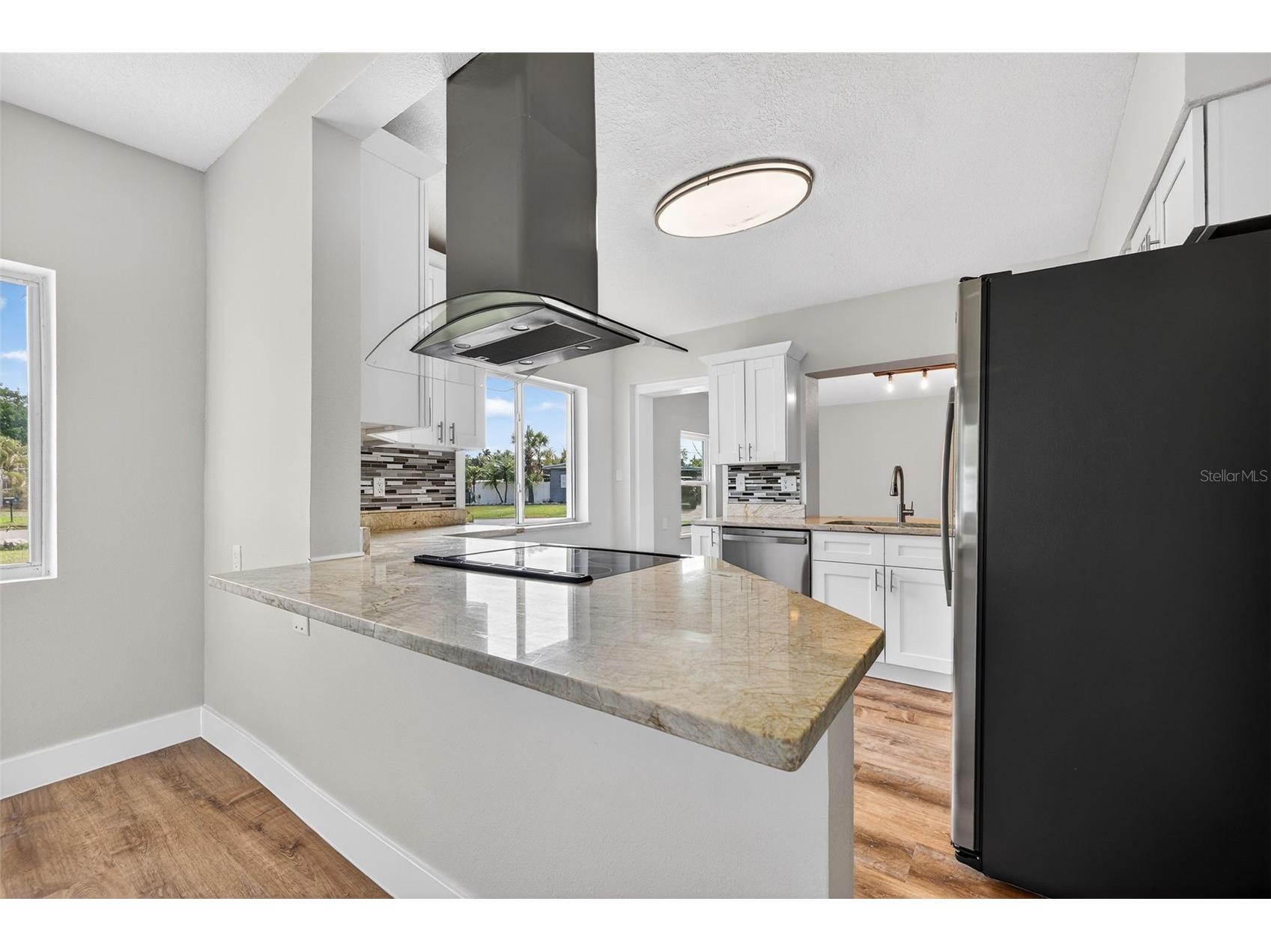 801 67th Street S Saint Petersburg FL 33707 TB8489856 image6