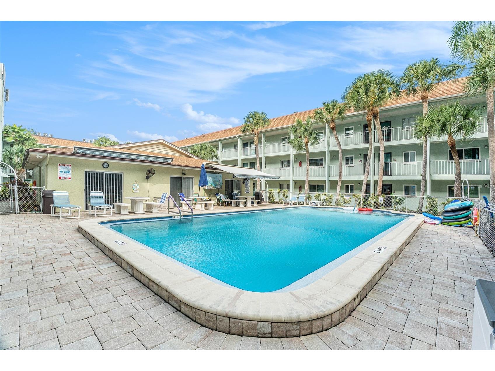 801 83rd Avenue N #127 Saint Petersburg FL 33702 TB8434254 image23