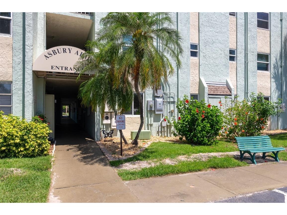 801 83rd Avenue N #209 Saint Petersburg FL 33702 TB8387167 image1