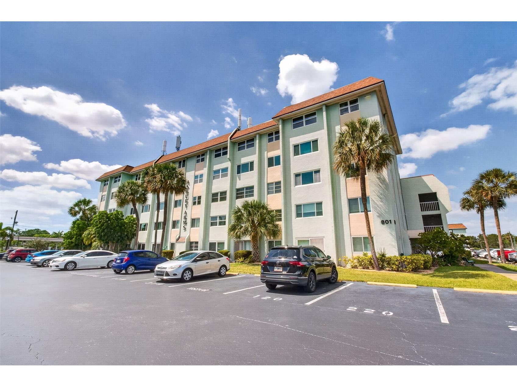 801 83rd Avenue N #508 Saint Petersburg FL 33702 TB8486259 image1