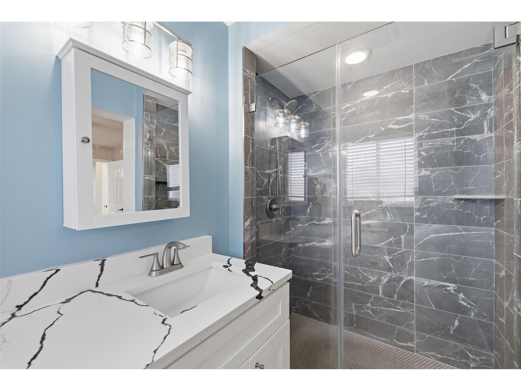 801 89th Avenue N Saint Petersburg FL 33702 TB8519964 image17