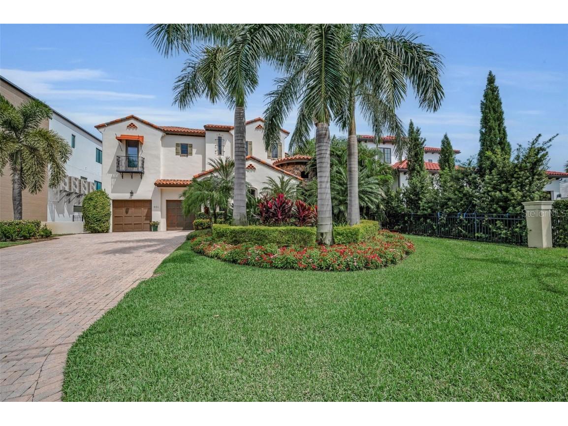 801 Brightwaters Boulevard NE Saint Petersburg FL 33704 - TAMPA BAY TB8430922 image1