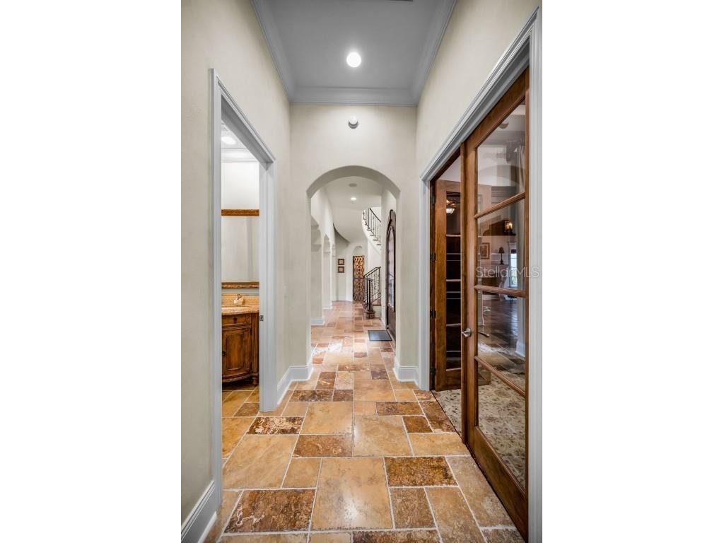 801 Brightwaters Boulevard NE Saint Petersburg FL 33704 - TAMPA BAY TB8430922 image15