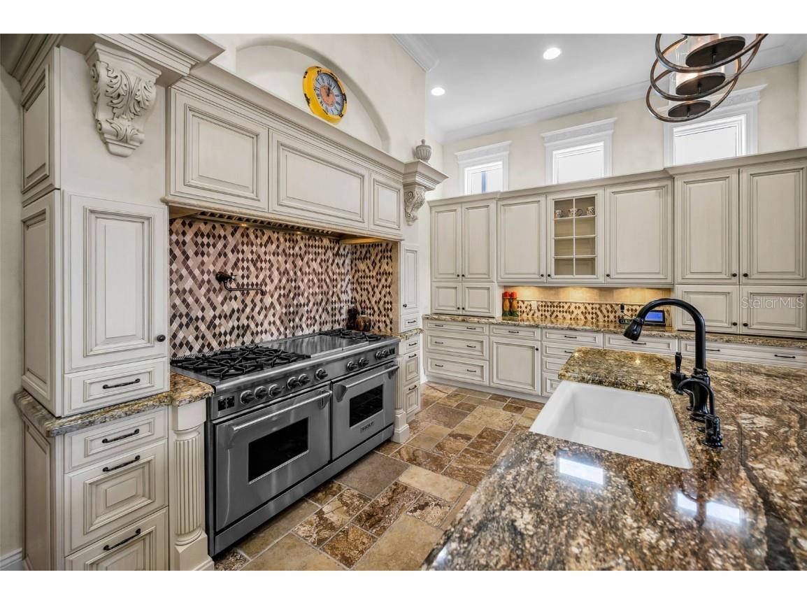 801 Brightwaters Boulevard NE Saint Petersburg FL 33704 - TAMPA BAY TB8430922 image20