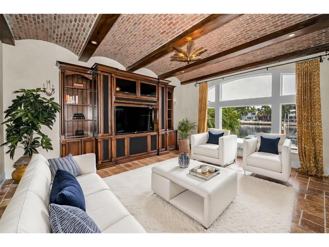 801 Brightwaters Boulevard NE Saint Petersburg FL 33704 - TAMPA BAY TB8430922 image24