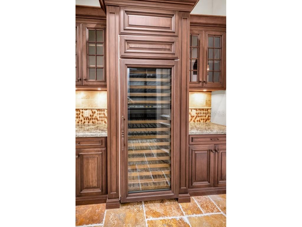 801 Brightwaters Boulevard NE Saint Petersburg FL 33704 - TAMPA BAY TB8430922 image31