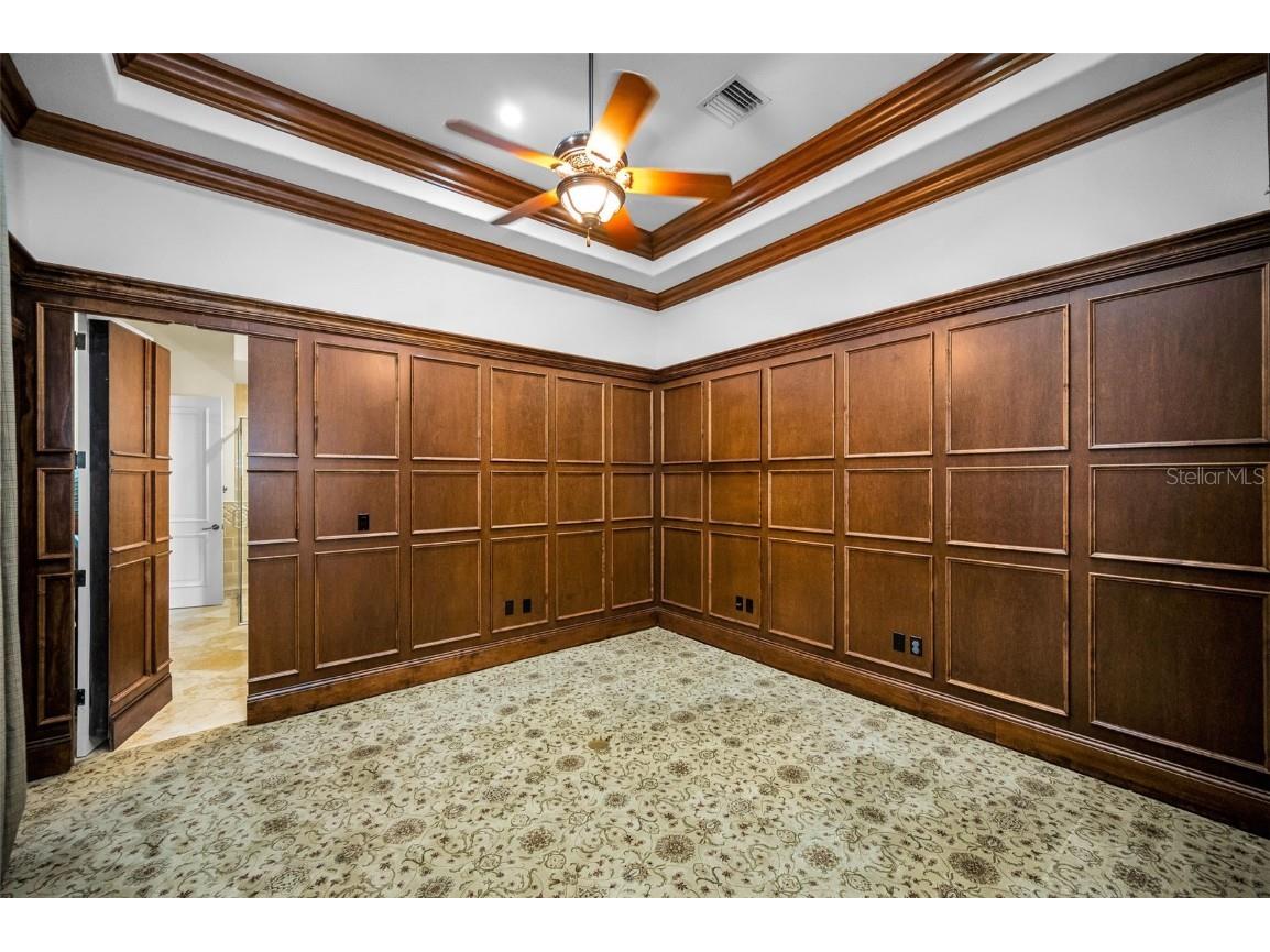 801 Brightwaters Boulevard NE Saint Petersburg FL 33704 - TAMPA BAY TB8430922 image37