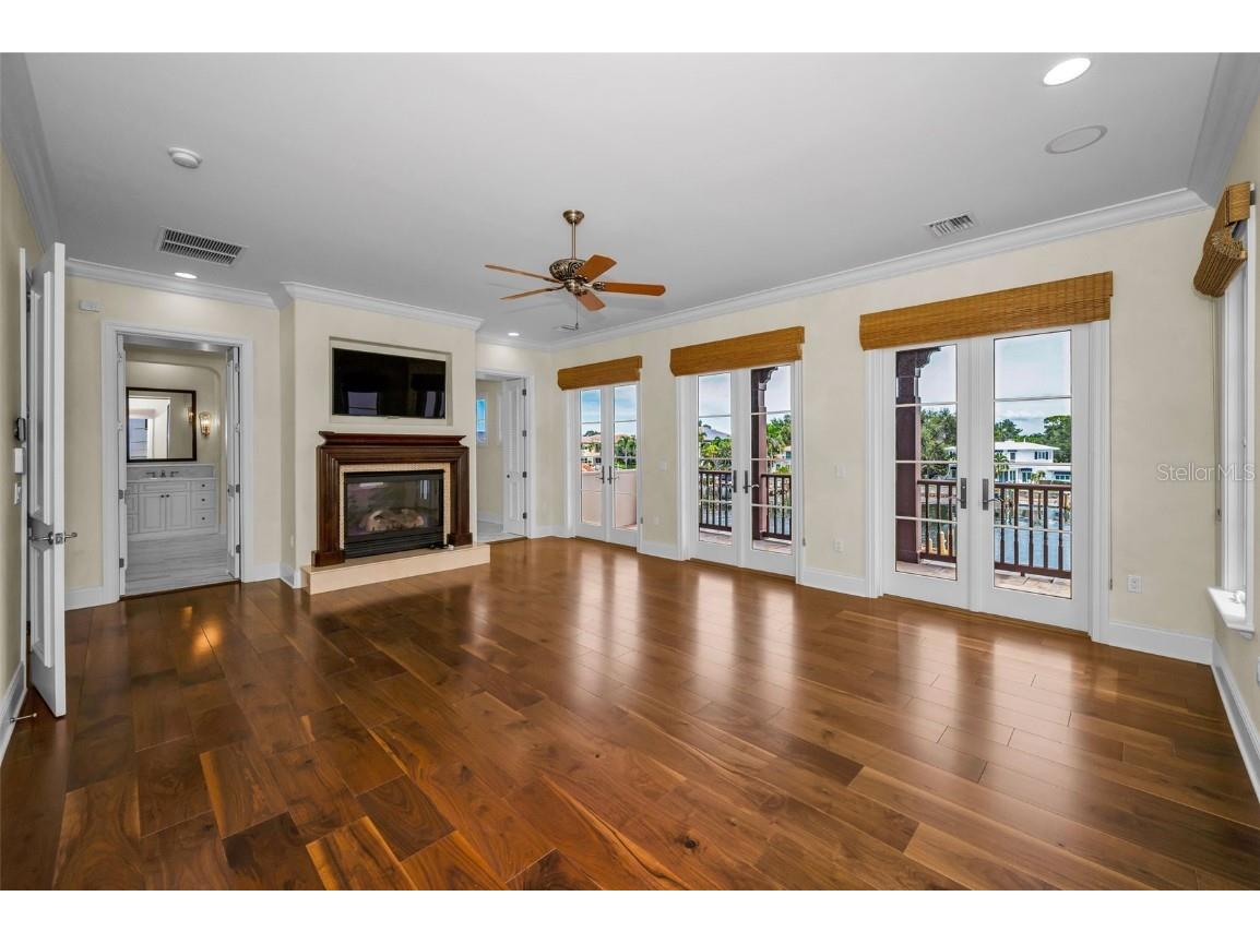 801 Brightwaters Boulevard NE Saint Petersburg FL 33704 - TAMPA BAY TB8430922 image48