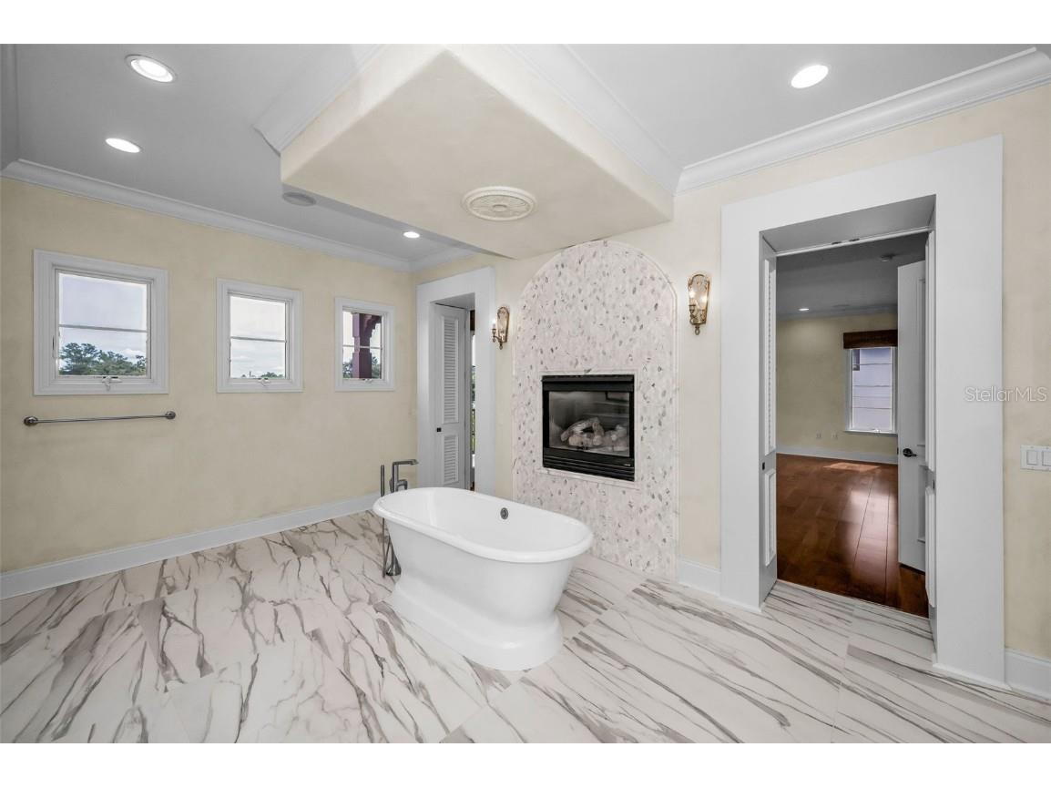 801 Brightwaters Boulevard NE Saint Petersburg FL 33704 - TAMPA BAY TB8430922 image52