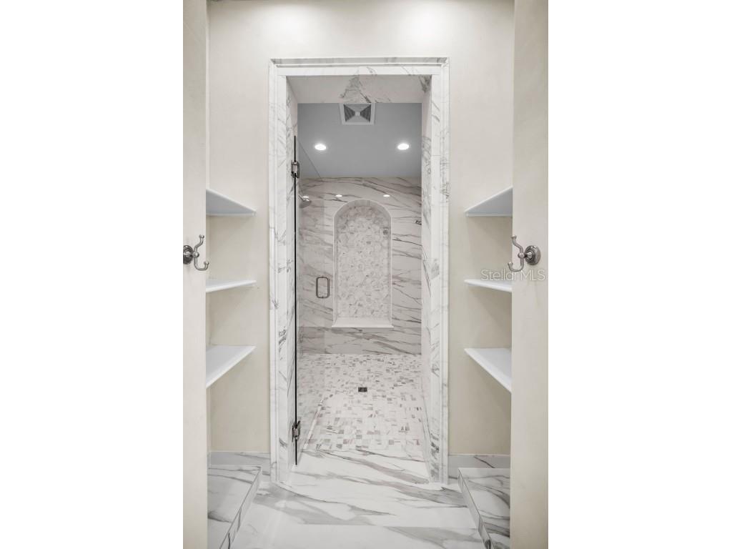 801 Brightwaters Boulevard NE Saint Petersburg FL 33704 - TAMPA BAY TB8430922 image55