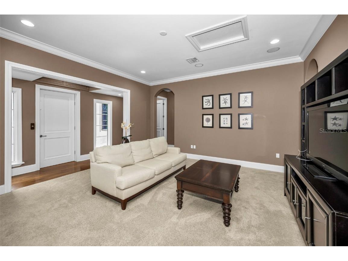 801 Brightwaters Boulevard NE Saint Petersburg FL 33704 - TAMPA BAY TB8430922 image65