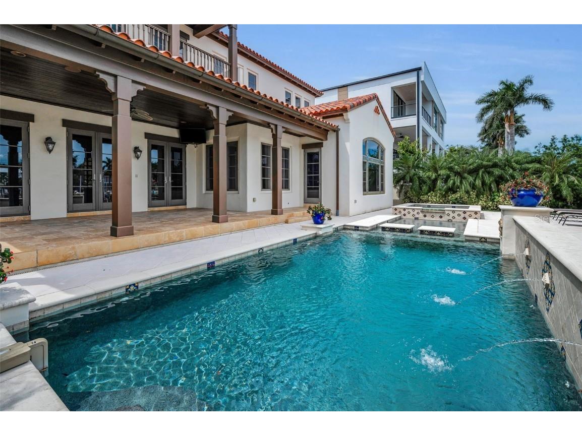 801 Brightwaters Boulevard NE Saint Petersburg FL 33704 - TAMPA BAY TB8430922 image81