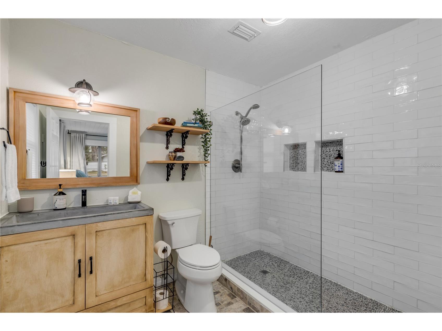 801 Canal Street New Smyrna Beach FL 32168 NS1088307 image45