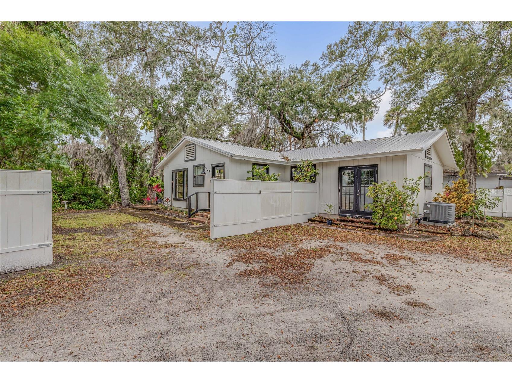 801 Canal Street New Smyrna Beach FL 32168 NS1088309 image40