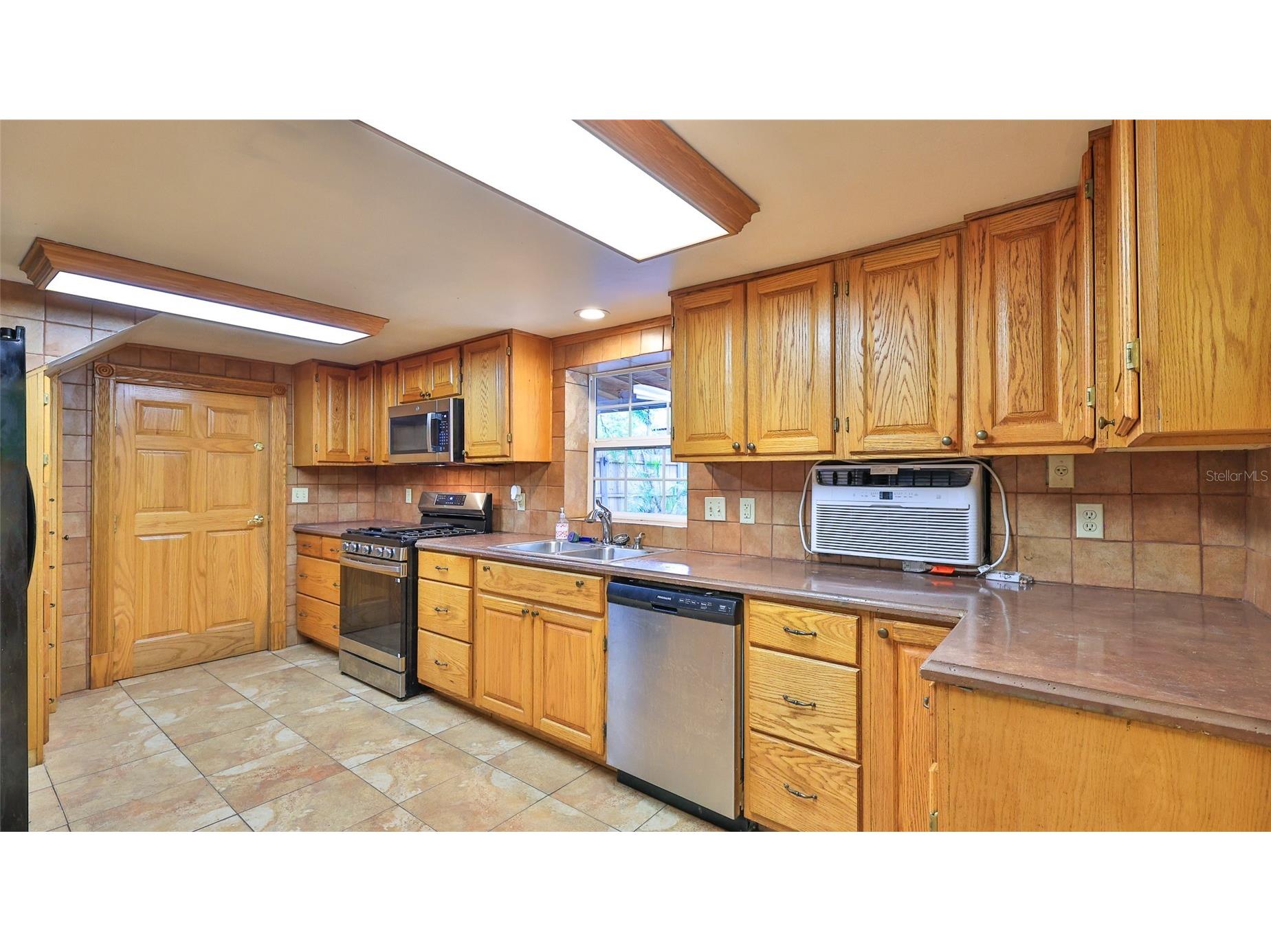 801 E 20th Street Sanford FL 32771 O6408932 image19