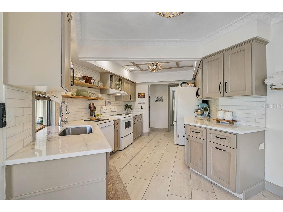 801 E 5th Street Englewood FL 34223 - Rock Creek A4650000 image27