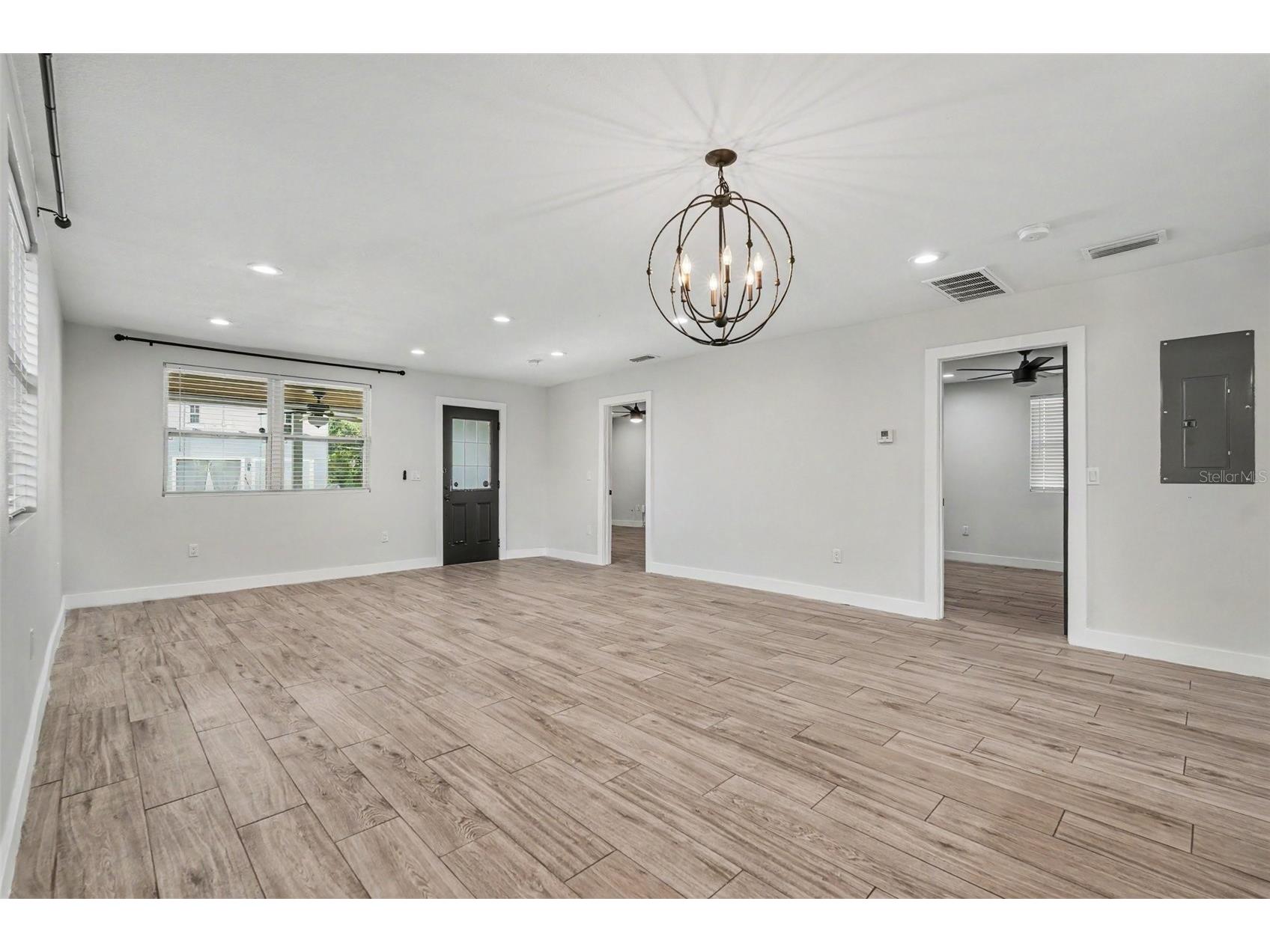 801 E Baker Street Tampa FL 33603 TB8526536 image10