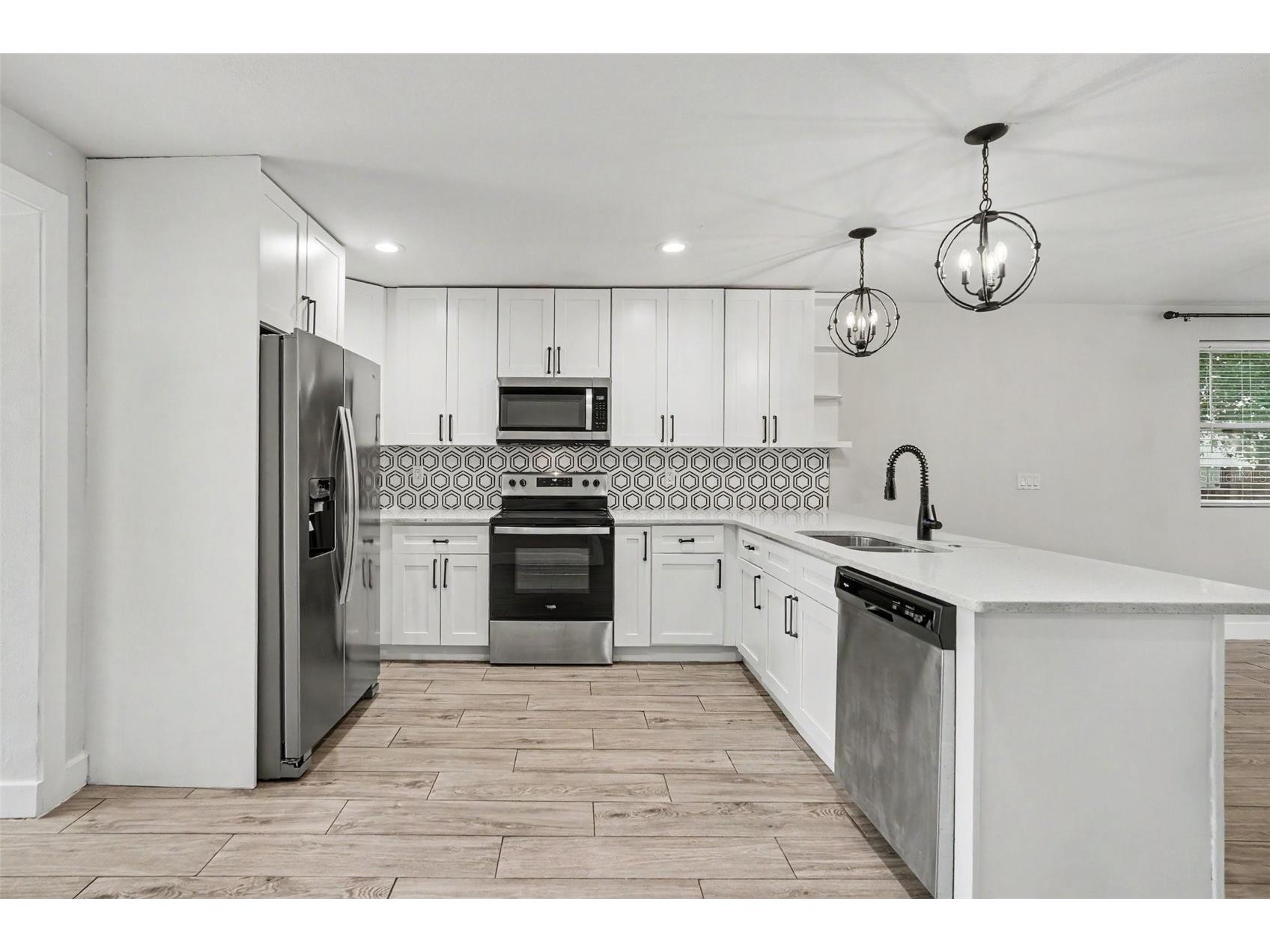 801 E Baker Street Tampa FL 33603 TB8526536 image14