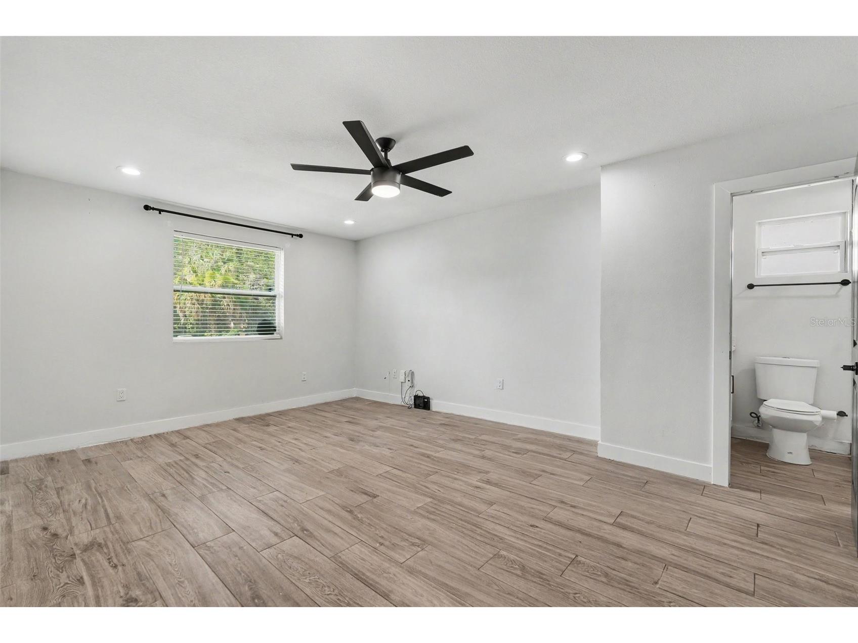 801 E Baker Street Tampa FL 33603 TB8526536 image27