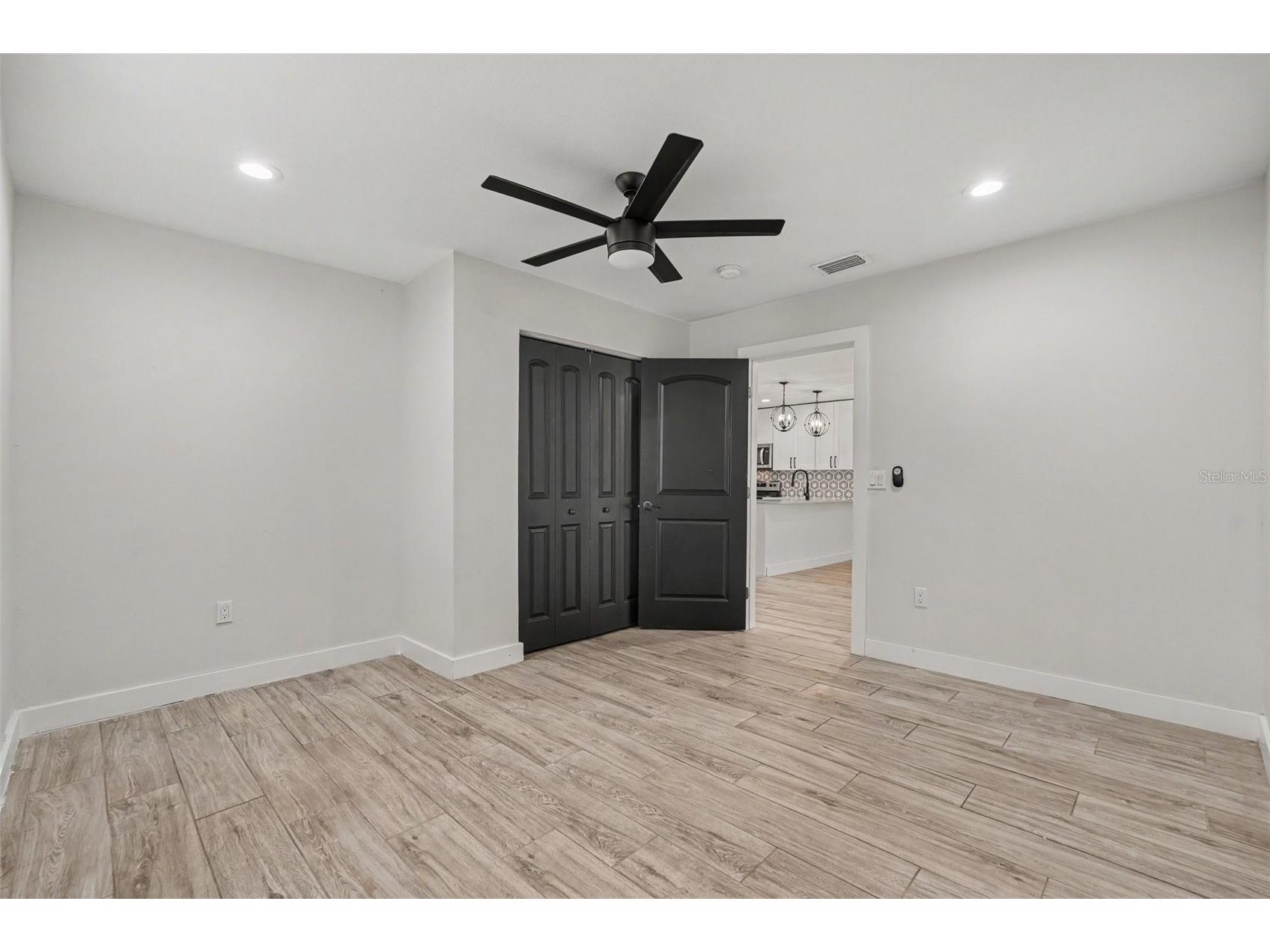 801 E Baker Street Tampa FL 33603 TB8526536 image32