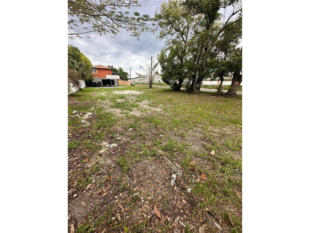 801 E Giddens Avenue Tampa FL 33603 T3518102 image1