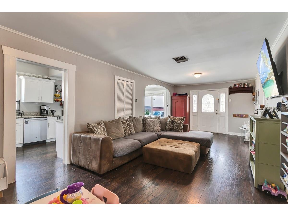 801 E Louisiana Avenue Tampa FL 33603 TB8513027 image14