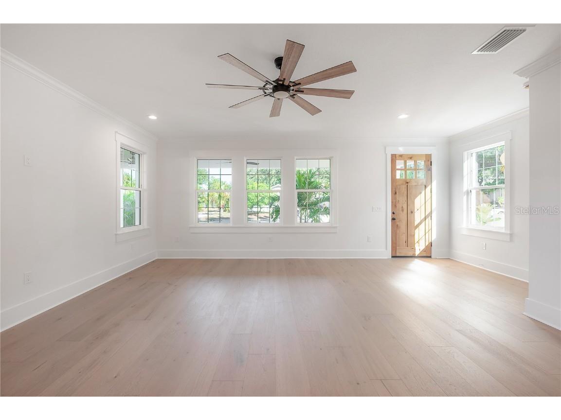 801 E North Street Tampa FL 33604 TB8450088 image12