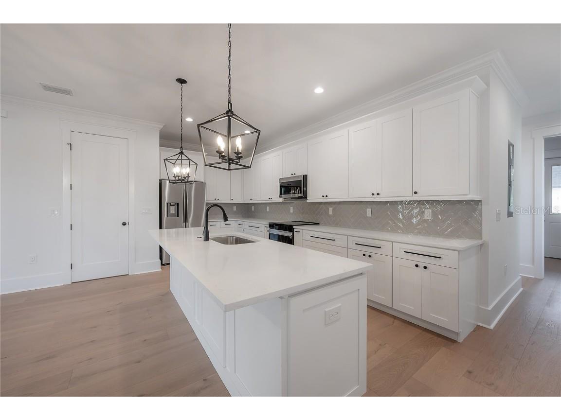 801 E North Street Tampa FL 33604 TB8450088 image14