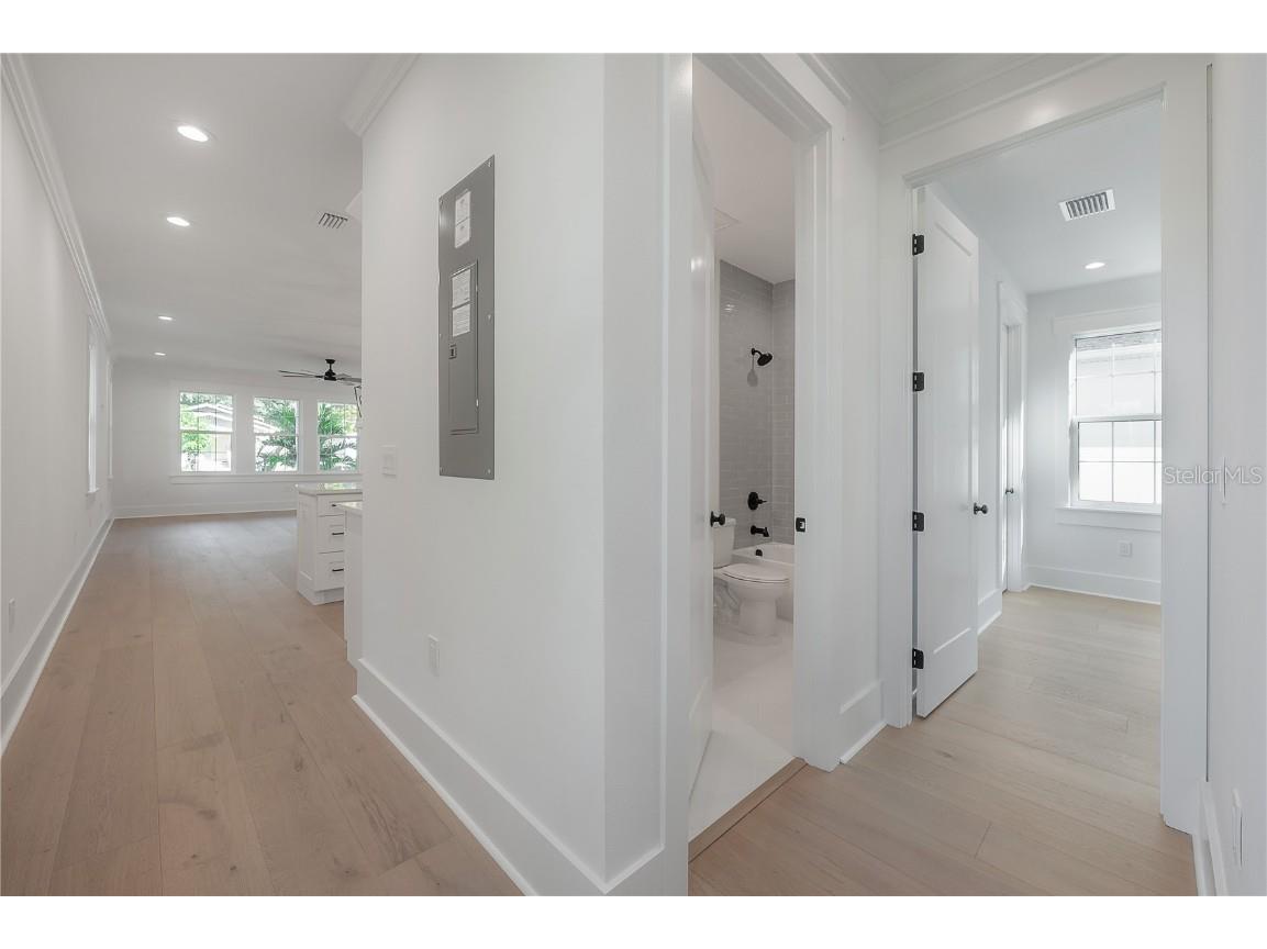 801 E North Street Tampa FL 33604 TB8450088 image24