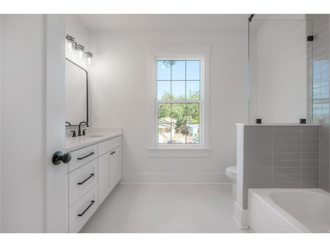 801 E North Street Tampa FL 33604 TB8450088 image45