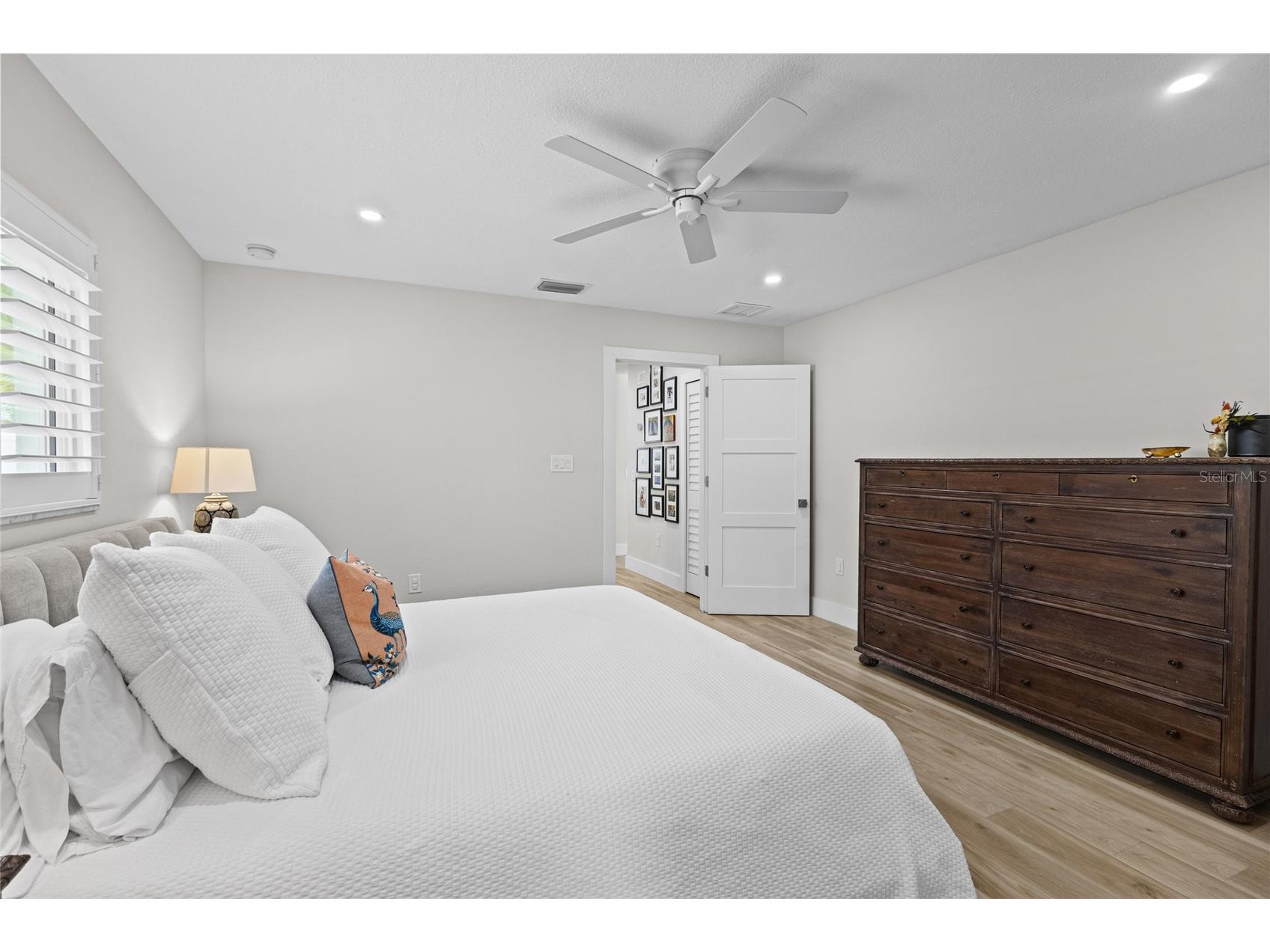 801 Edgemere Lane Sarasota FL 34242 A4700807 image14
