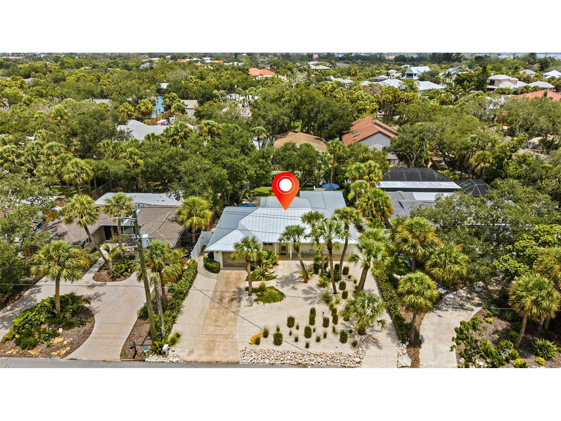 801 Edgemere Lane Sarasota FL 34242 A4700807 image36