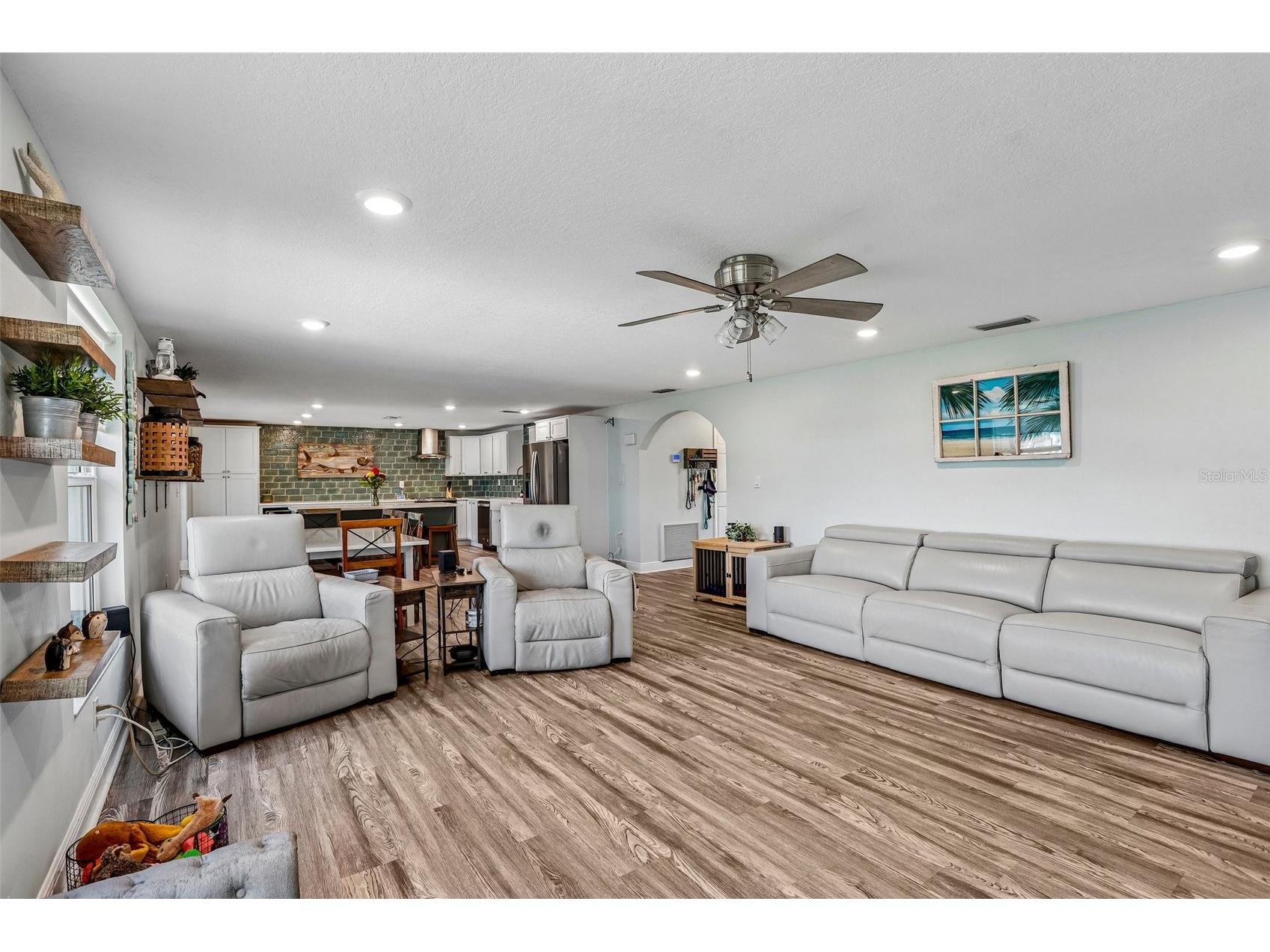801 Flamingo Drive Apollo Beach FL 33572 TB8507339 image25