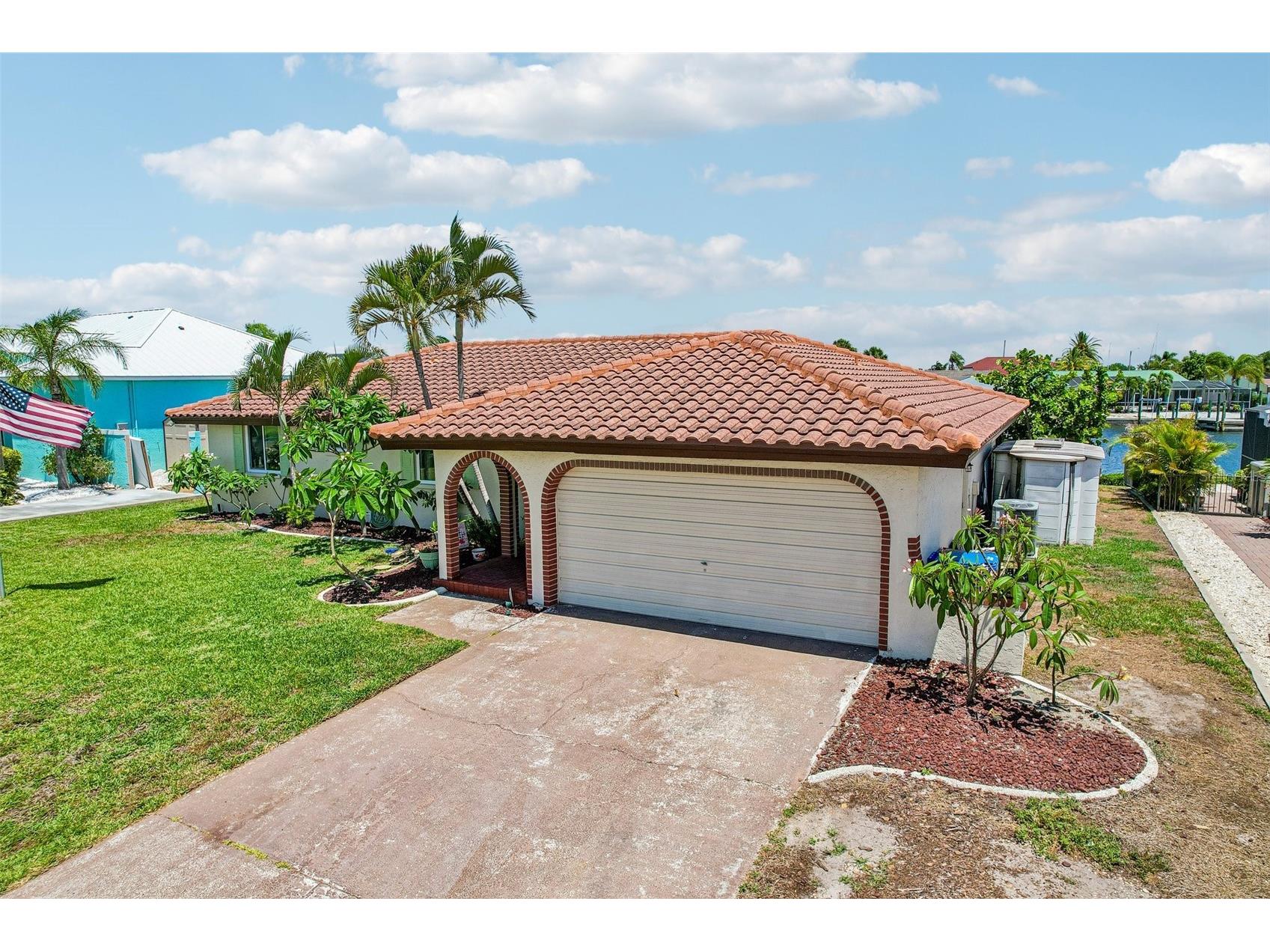 801 Flamingo Drive Apollo Beach FL 33572 TB8507339 image6