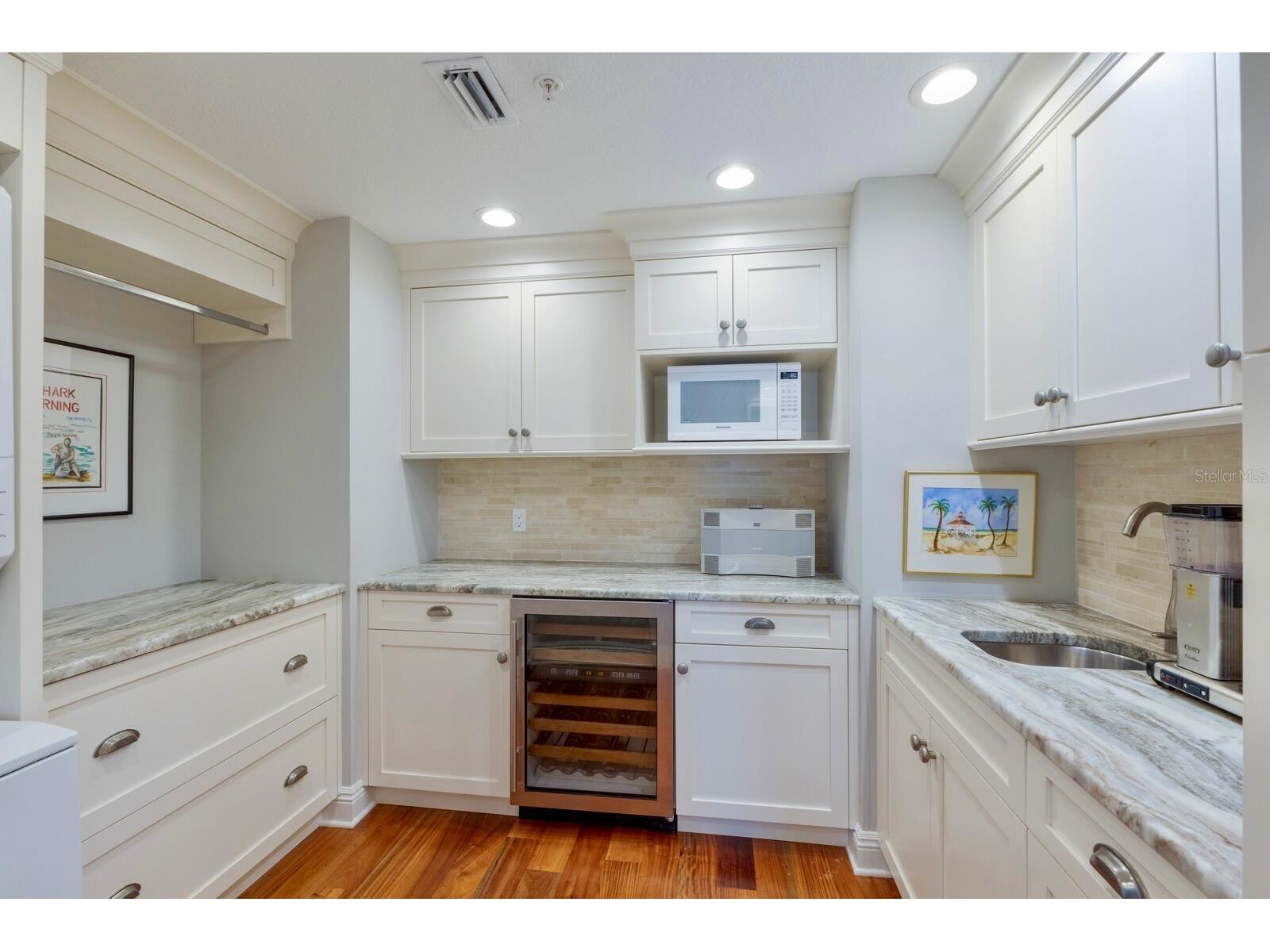 801 Harborshore Drive #3 Boca Grande FL 33921 D6144603 image5