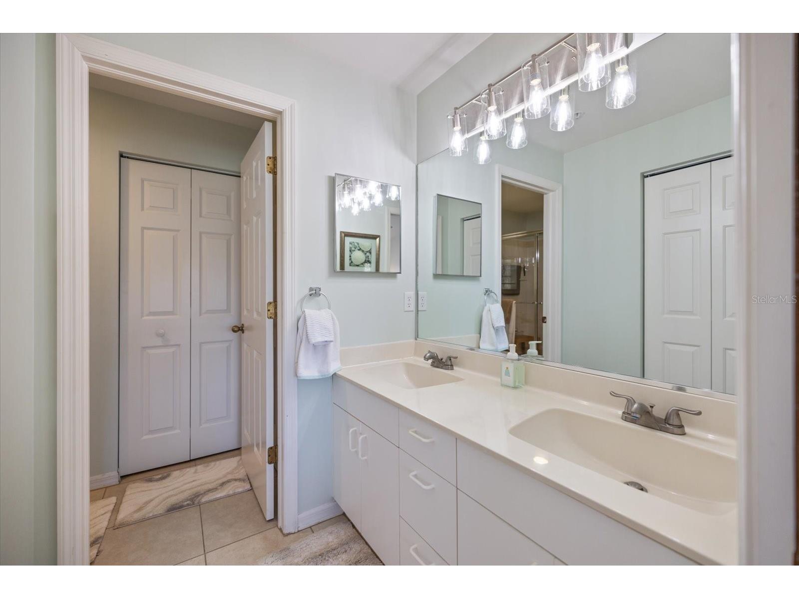 801 Montrose Drive #202 Venice FL 34293 N6144208 image23