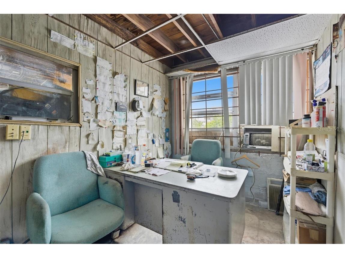 801 N Beach Street Daytona Beach FL 32114 FC312985 image31