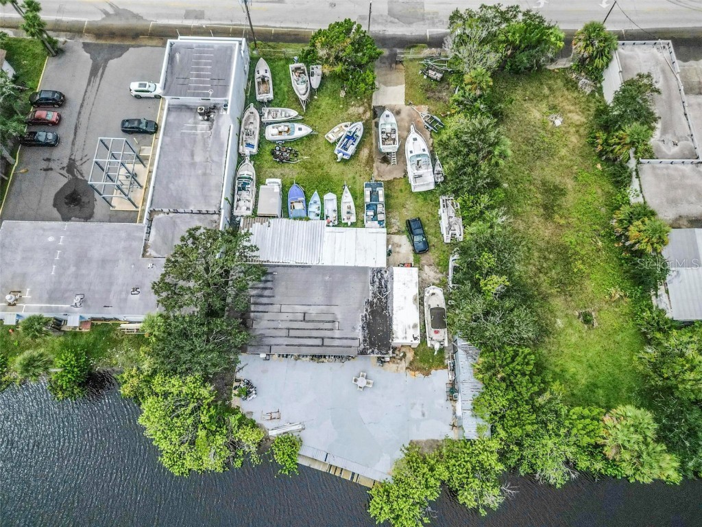 801 N Beach Street Daytona Beach FL 32114 FC312985 image39