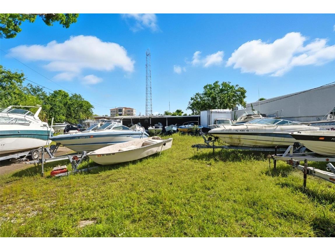 801 N Beach Street Daytona Beach FL 32114 FC312985 image6