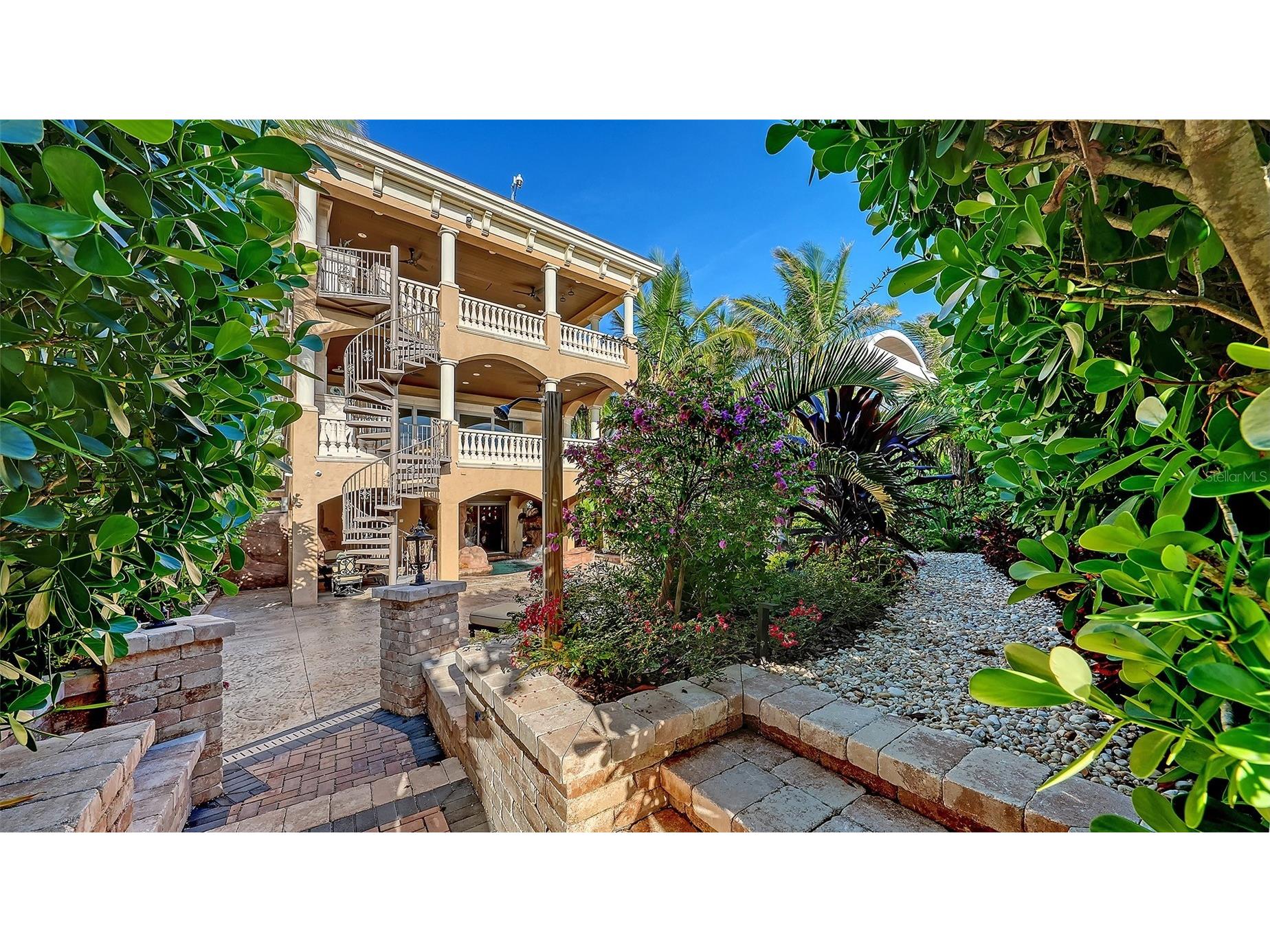 801 N Shore Drive Anna Maria FL 34216 A4676858 image6